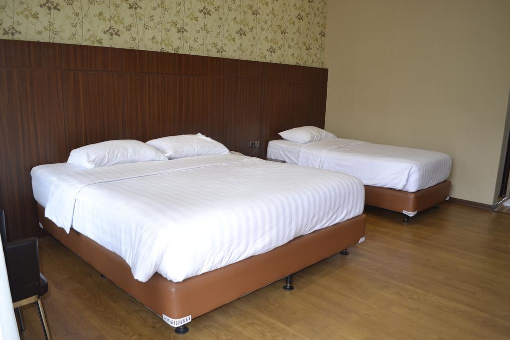 Hotel Selecta Batu  Dış mekan fotoğraf