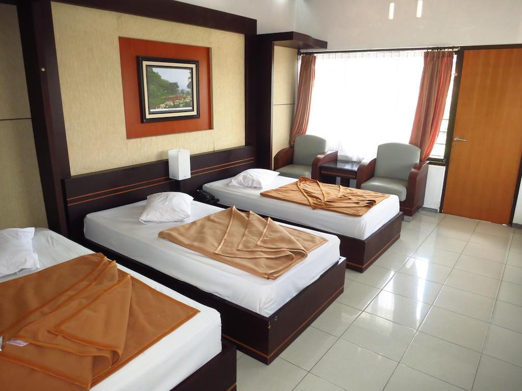 Hotel Selecta Batu  Oda fotoğraf