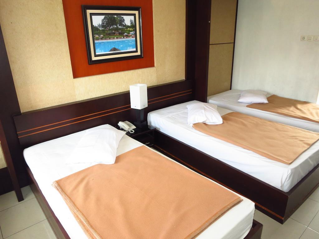 Hotel Selecta Batu  Oda fotoğraf