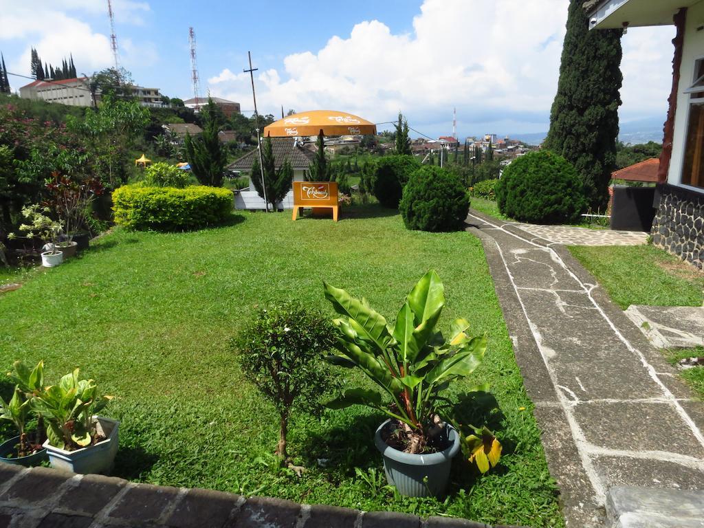 Hotel Selecta Batu  Dış mekan fotoğraf