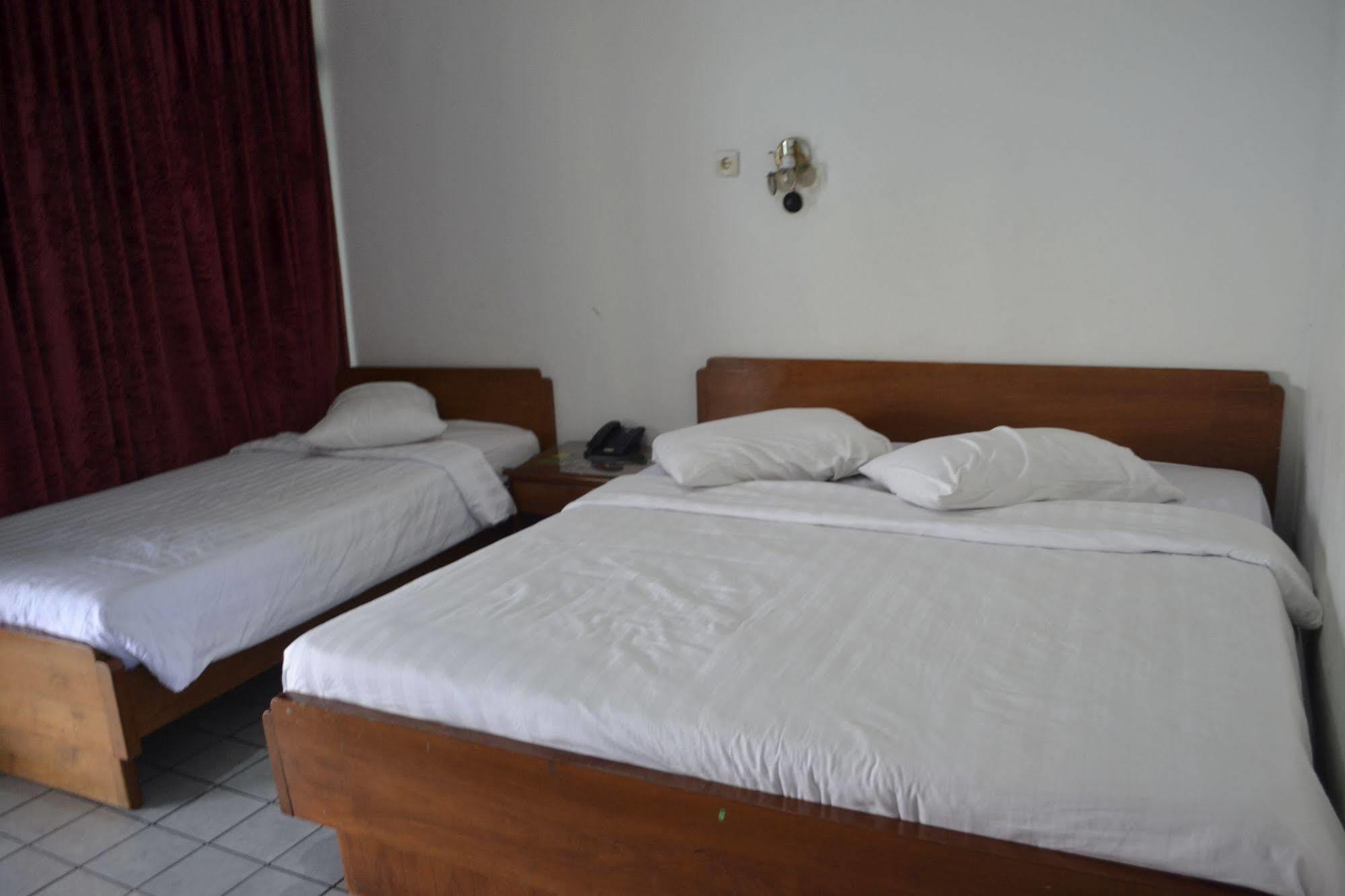 Hotel Selecta Batu  Dış mekan fotoğraf