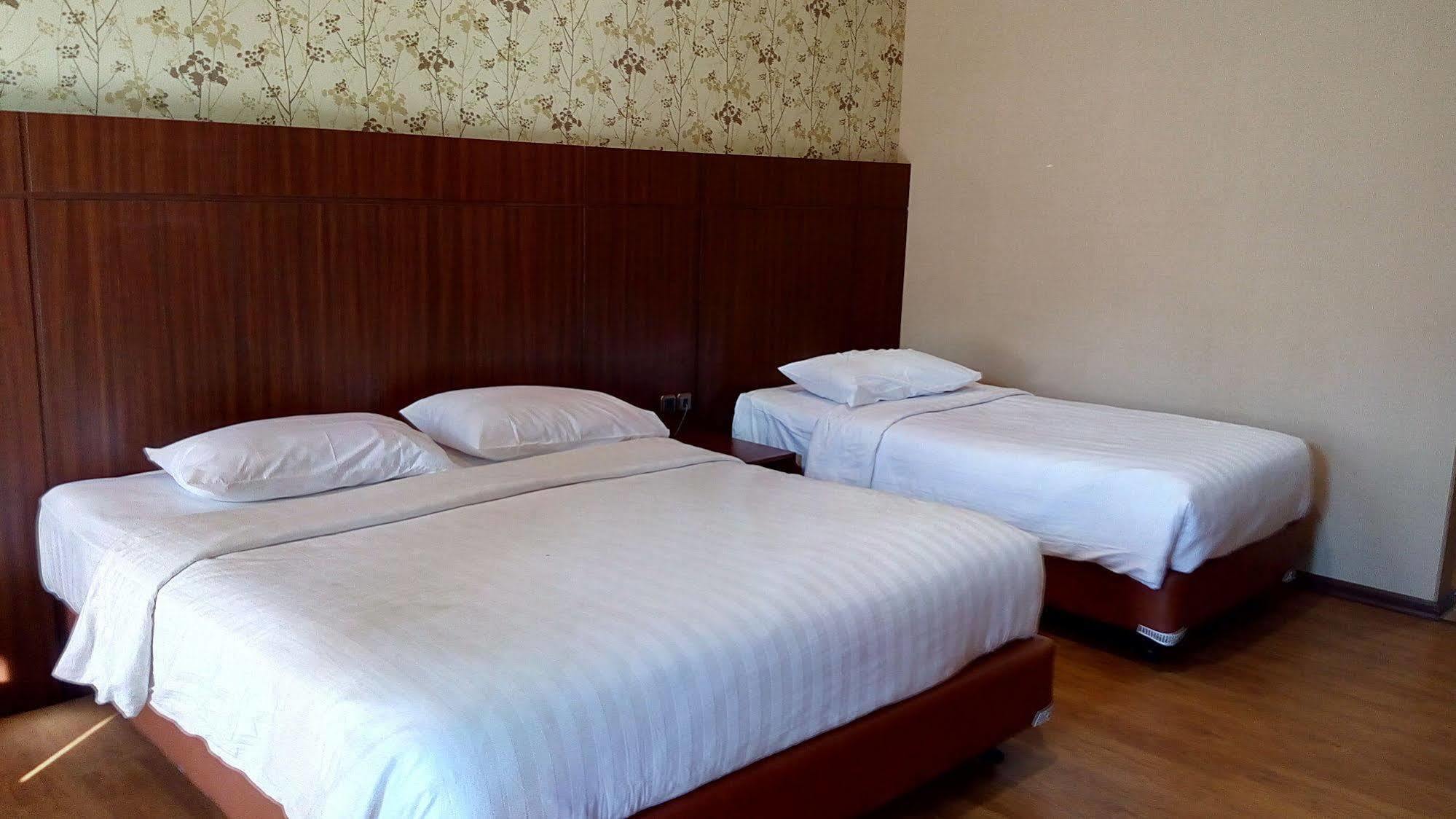 Hotel Selecta Batu  Dış mekan fotoğraf